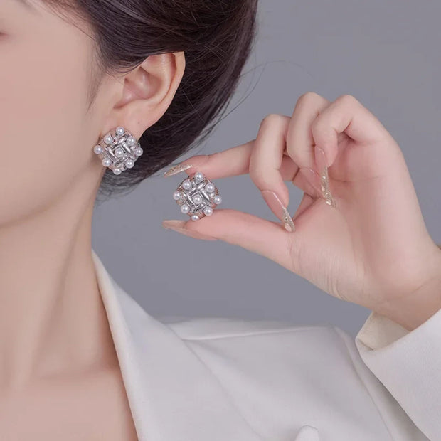 Elegant French Vintage Pearl Earrings Classic Design for Women Unique Stylish Jewelry Accessories Small Fragrance Style7