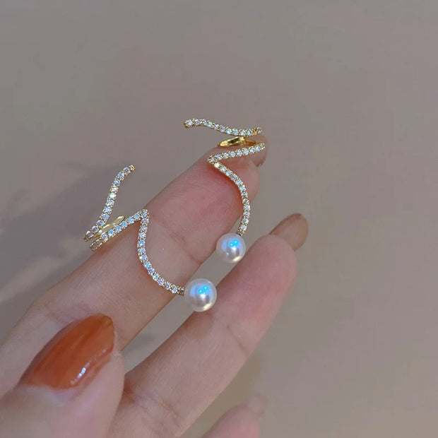 Shiny Rhinestone Imitation Pearl Stud Earrings For Women New Fashion Geometric Ear Studs Ear Bone Clip Girls Jewelry For Party1