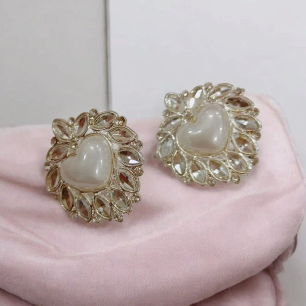 Traditional Kundan Heart Studs36